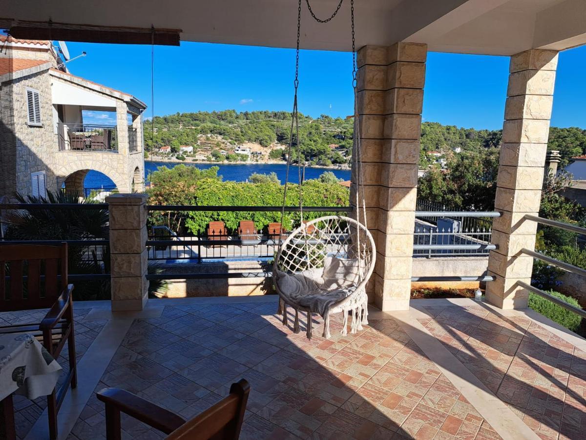 Villa Porto Rogač Exteriör bild